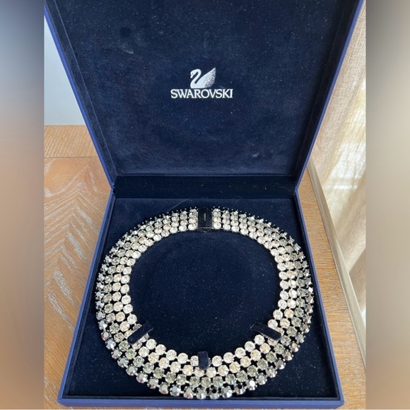 Swarovski collar necklace - Picture 3 of 3